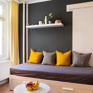  Apartamento 2 Bedroom In Great Location In Kreuzberg